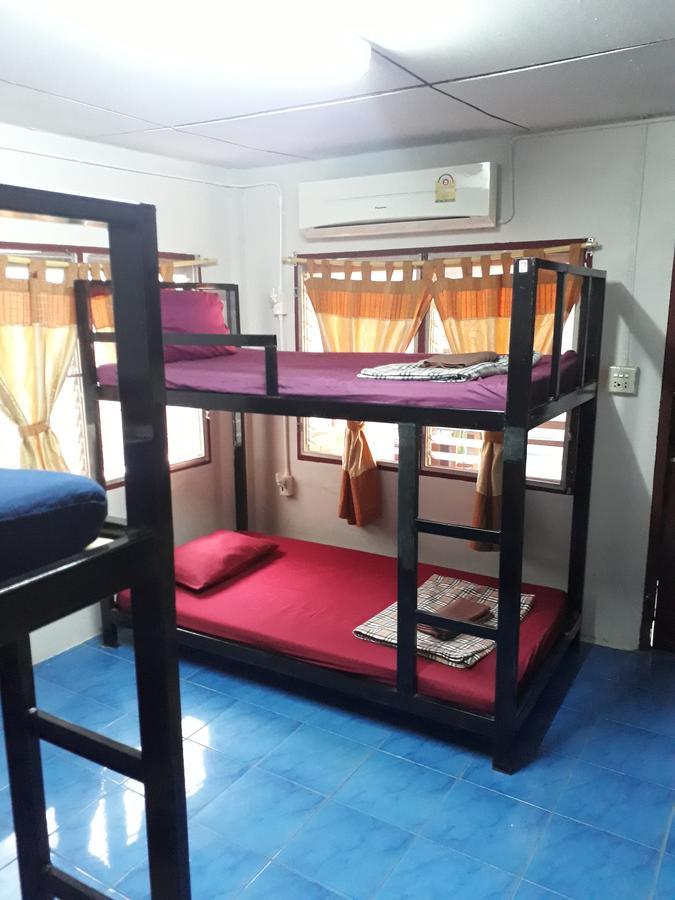 Cody Guesthouse Chiang Mai Exterior photo