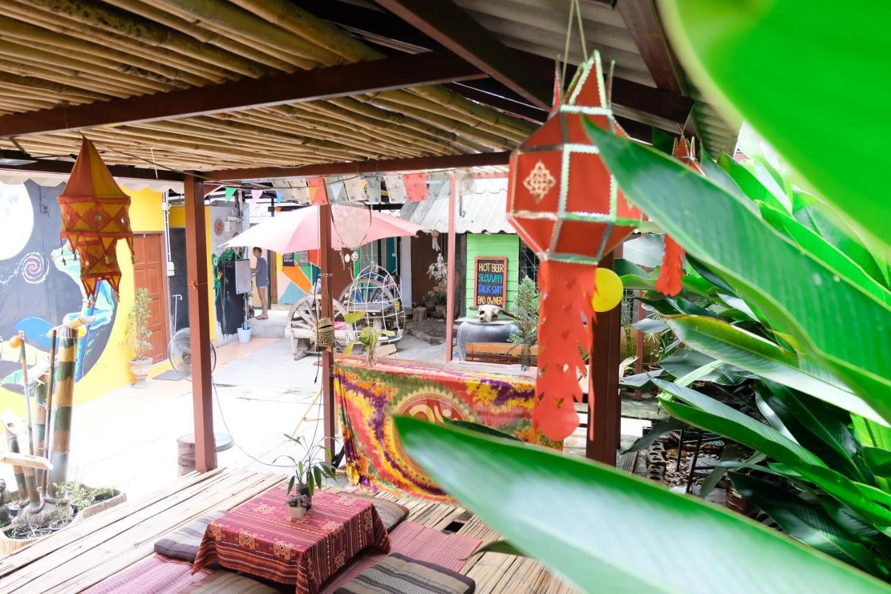 Cody Guesthouse Chiang Mai Exterior photo